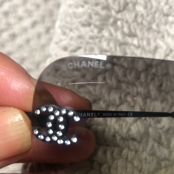 Chanel sunglasses - Picture 9 of 10